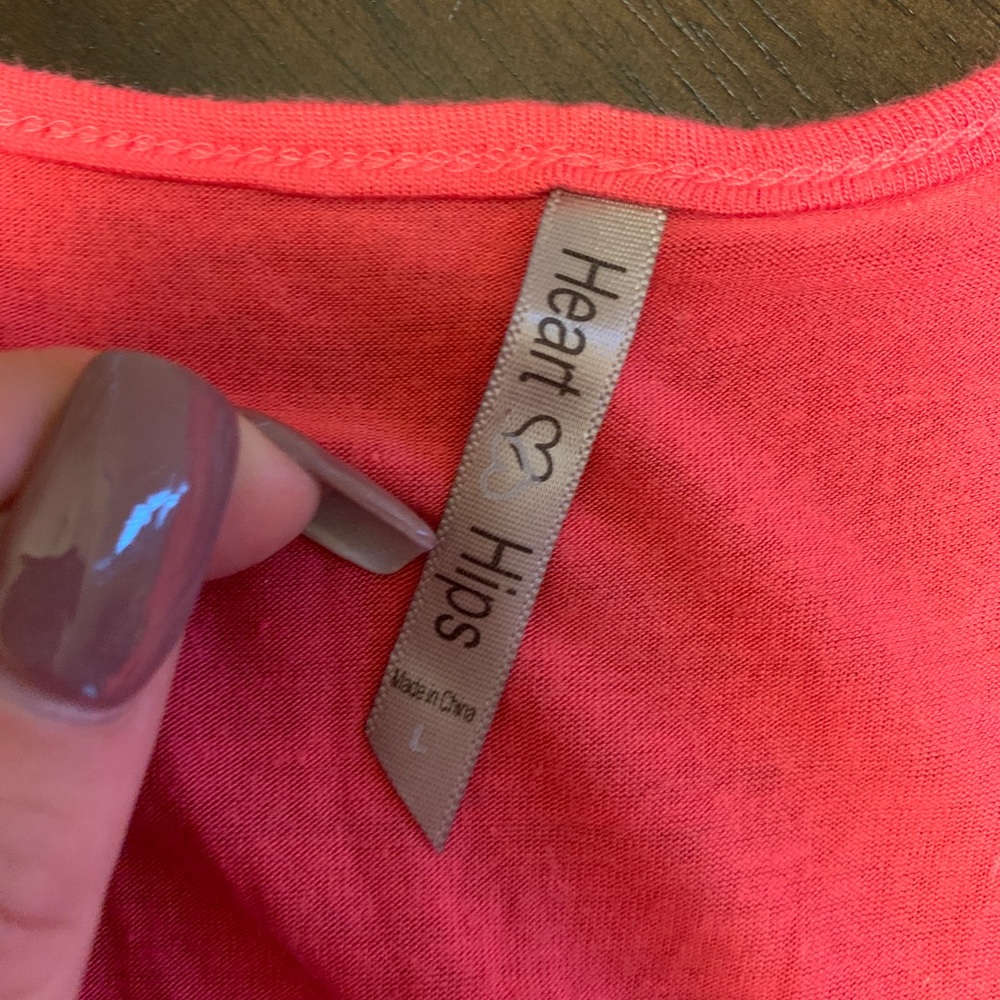 Crop top - Picture 2 of 4